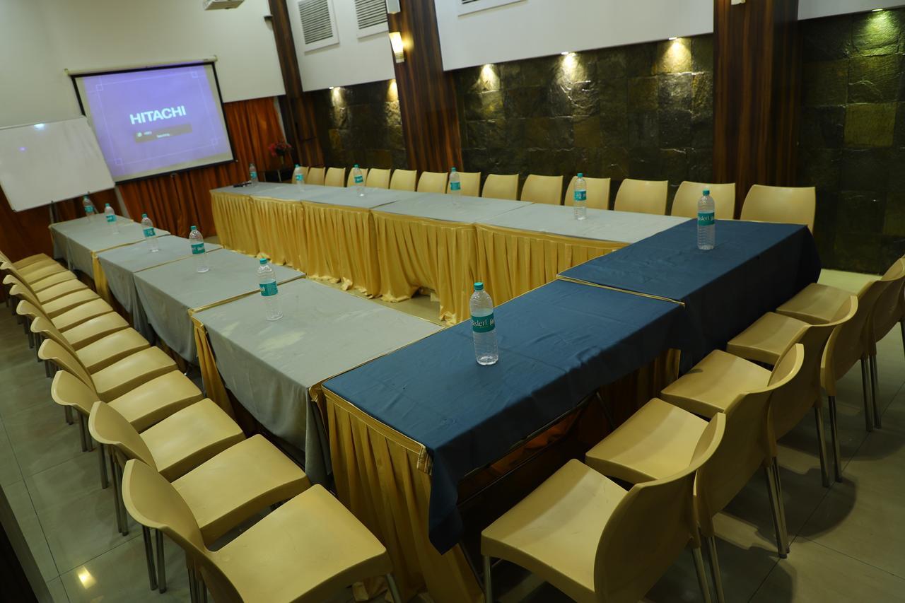 Hotel Alka Residency Thane Ngoại thất bức ảnh