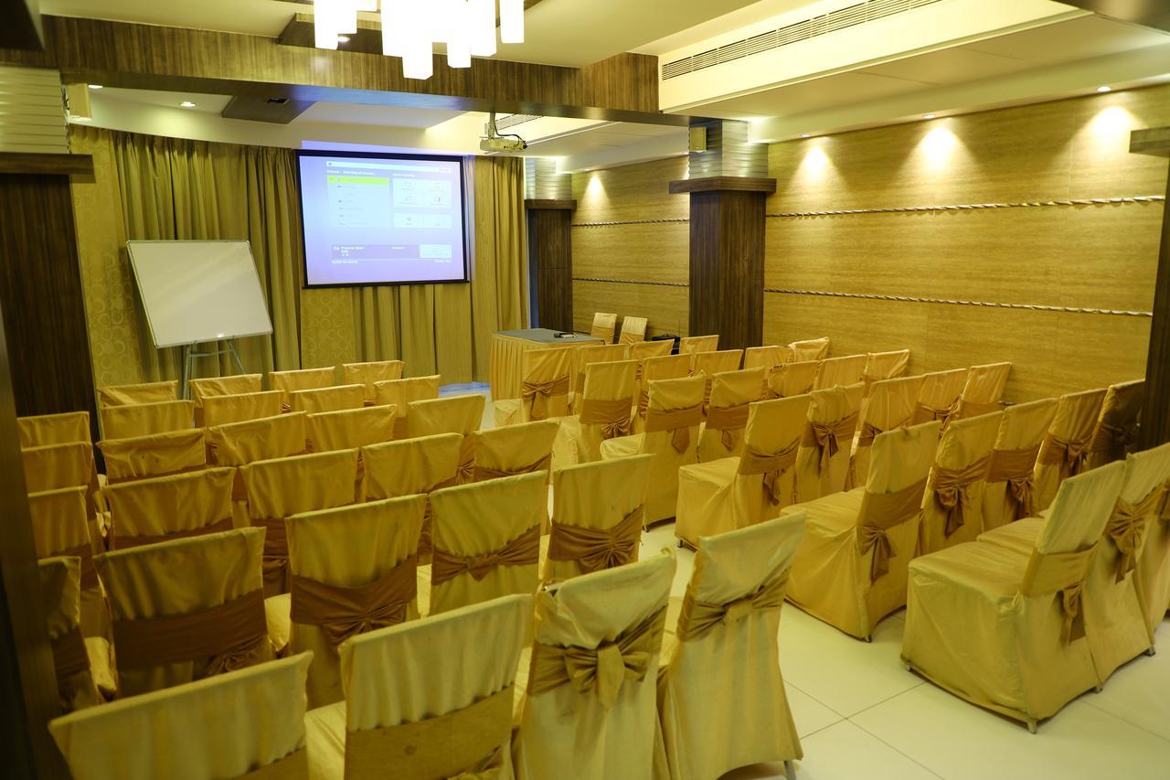 Hotel Alka Residency Thane Ngoại thất bức ảnh